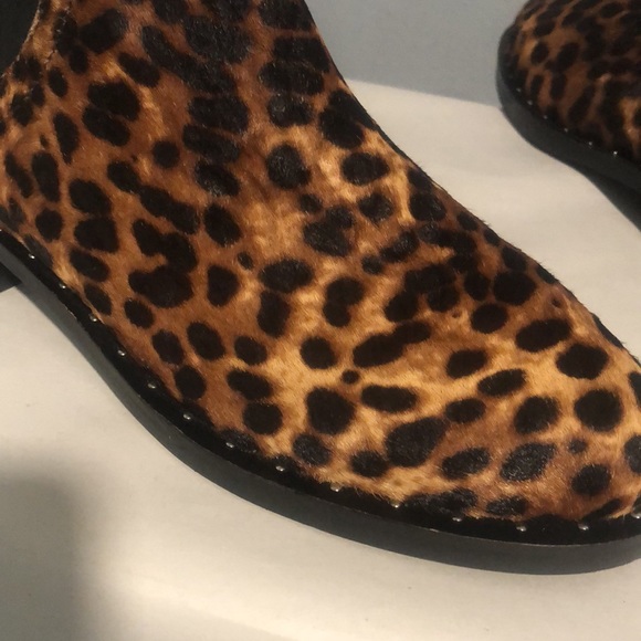 New REBECCA MINKOFF Leopard Print Calf Hair Sabeen Chelsea Boot - Picture 8 of 9